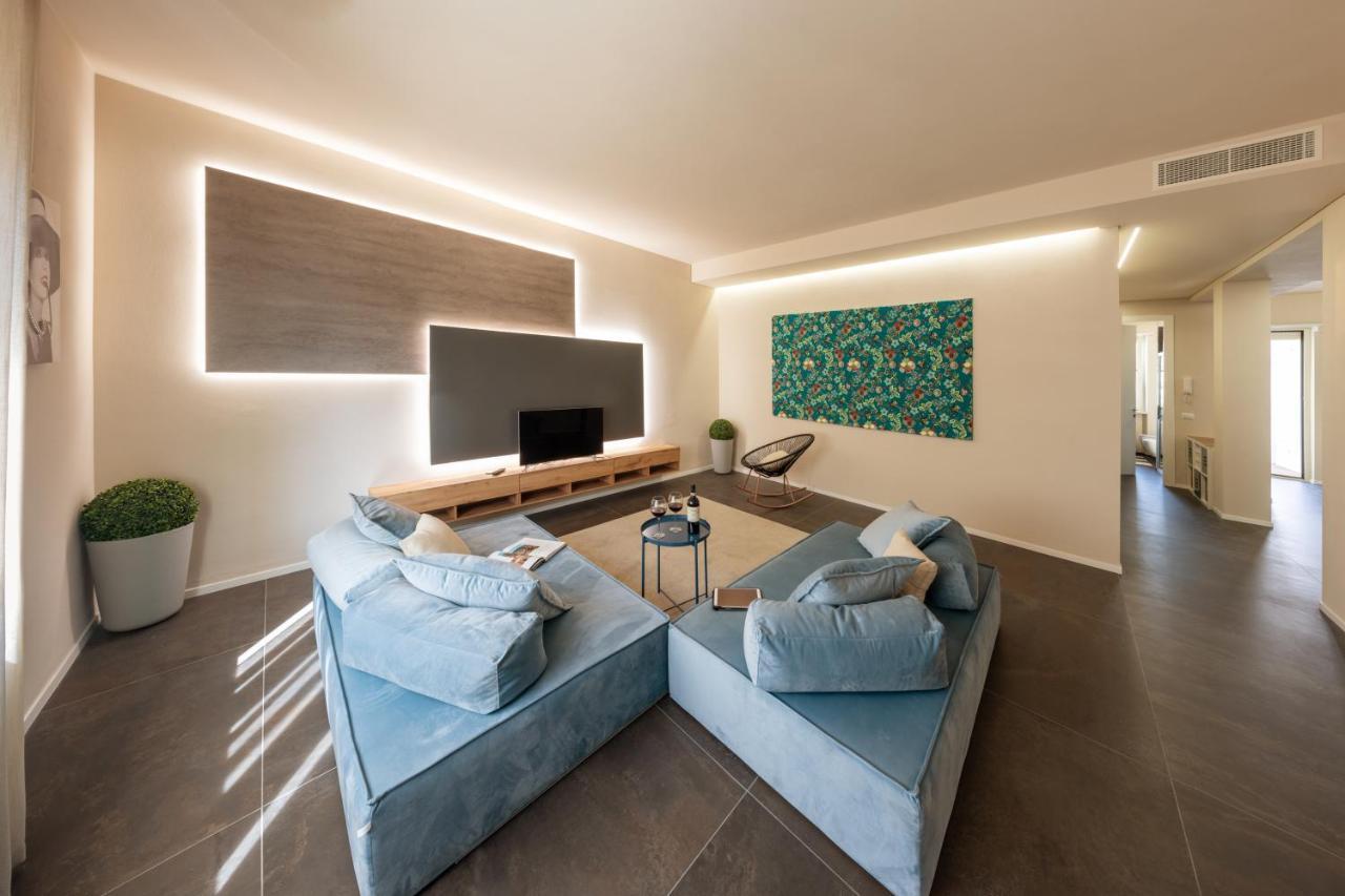 100Towers Deluxe Apartment ألبا المظهر الخارجي الصورة